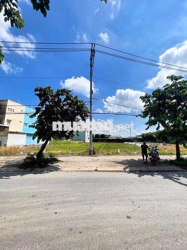 🌟LÔ ĐẤT LỚN MẶT TIỀN - NGUYỄN THỊ THỬ - NGANG KHỦNG 40M x DÀI 100M