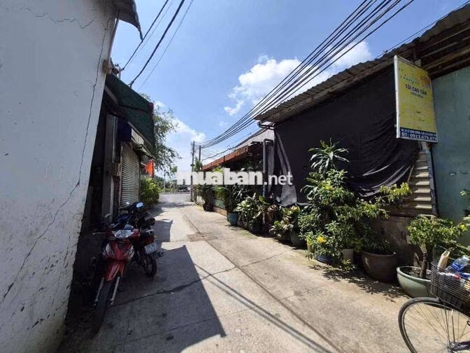 Khách cần ra đi nhà xưởng kinh doanh giá cả thương lượng