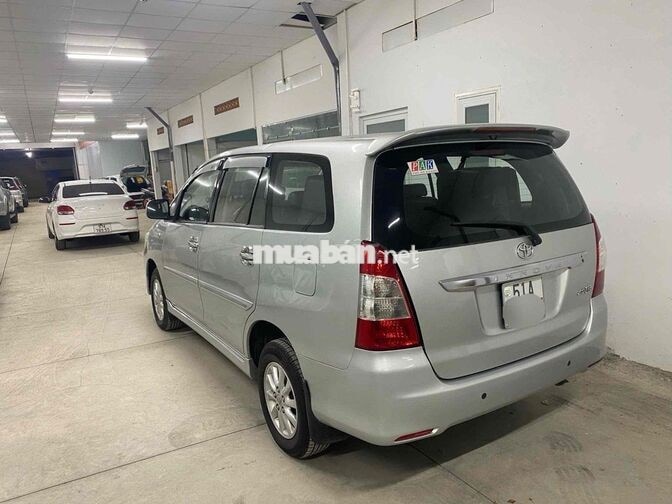 Toyota Innova 2.0E 2013 1 chủ mua mới từ đầu