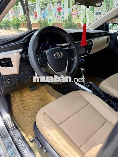 Toyota Corolla Altis 1.8G 2015 Bạc 140.000km