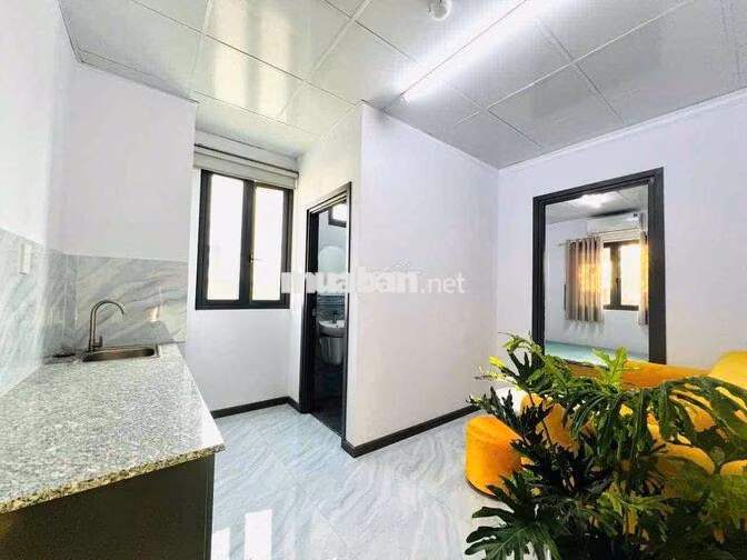 Phòng Trọ Full Nthat , Thang máy , Mặt tiền , Bảo vệ , Gần dh Rmit