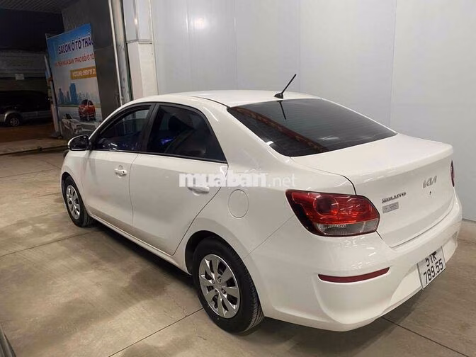 Kia Soluto 2022 Số sàn Trắng