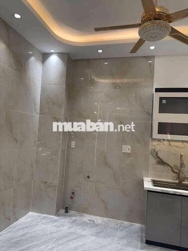 🏘️Q. 8 – NHÀ 3 LẦU MỚI ĐẸP – 4PN –DT 40M2- CÁCH 2 CĂN PH. HÙNG,T.Q.BỬU 
