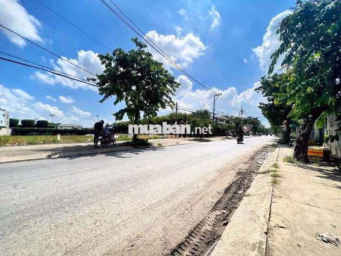 🌟LÔ ĐẤT LỚN MẶT TIỀN - NGUYỄN THỊ THỬ - NGANG KHỦNG 40M x DÀI 100M