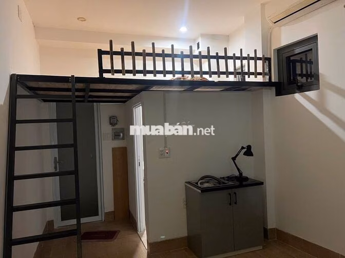 Cho thuê phòng mới xây có gác đủ tiện nghi ở cầu Phú Xuân, Quận 7