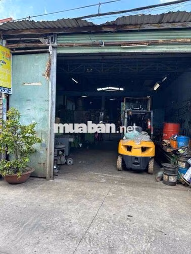 Khách cần ra đi nhà xưởng kinh doanh giá cả thương lượng