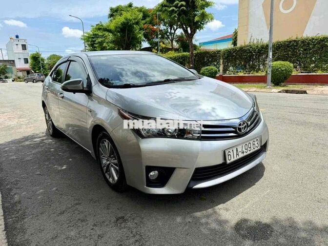 Toyota Corolla Altis 1.8G 2015 Bạc 140.000km