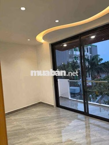 🏘️Q. 8 – NHÀ 3 LẦU MỚI ĐẸP – 4PN –DT 40M2- CÁCH 2 CĂN PH. HÙNG,T.Q.BỬU 