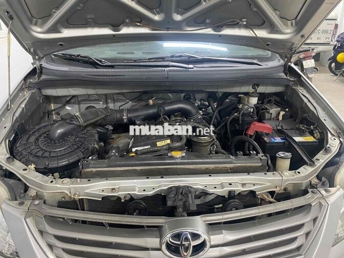 Toyota Innova 2.0E 2013 1 chủ mua mới từ đầu