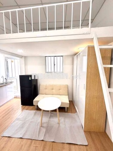 DUPLEX FULL NỘI THẤT BAN CÔNG ĐỐI DIỆN UEF