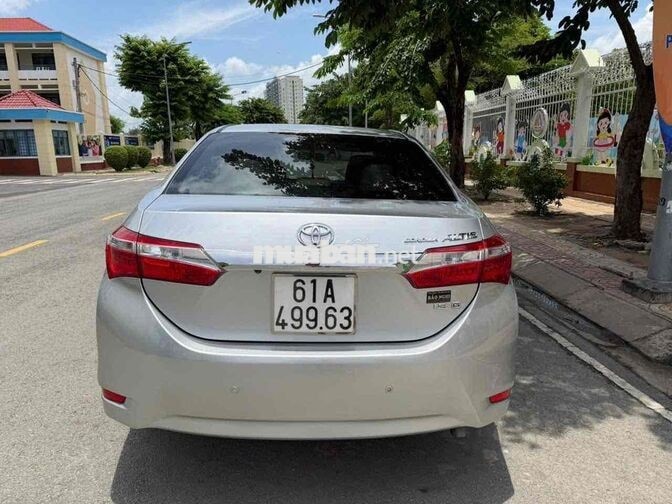 Toyota Corolla Altis 1.8G 2015 Bạc 140.000km