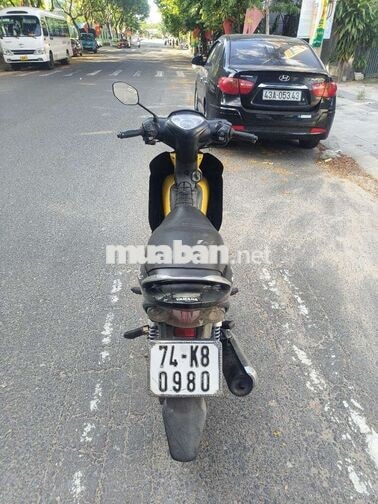 Yamaha Jupiter Gravita Đen Vàng