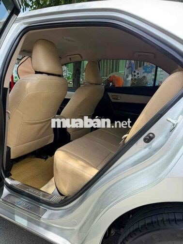 Toyota Corolla Altis 1.8G 2015 Bạc 140.000km