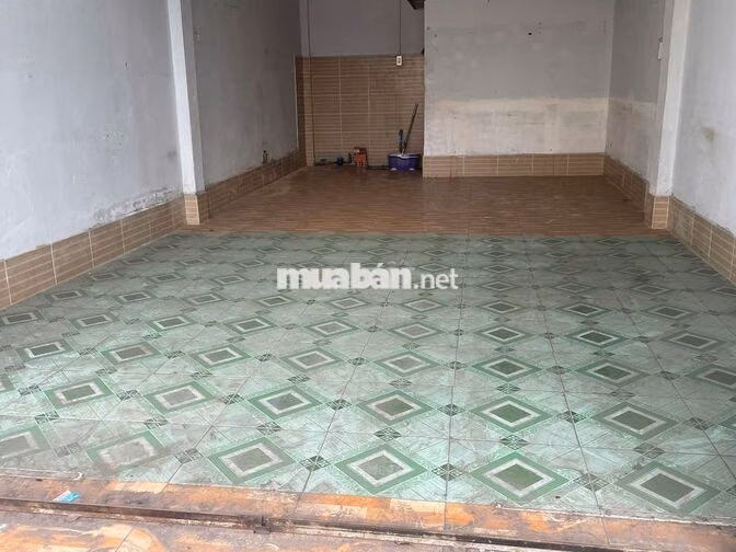 CHo thuê MB Buôn bán, Bình chiểu suốt, giá 6tr/ tháng