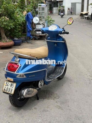 Piaggio Vespa LX 125 2010 Xanh