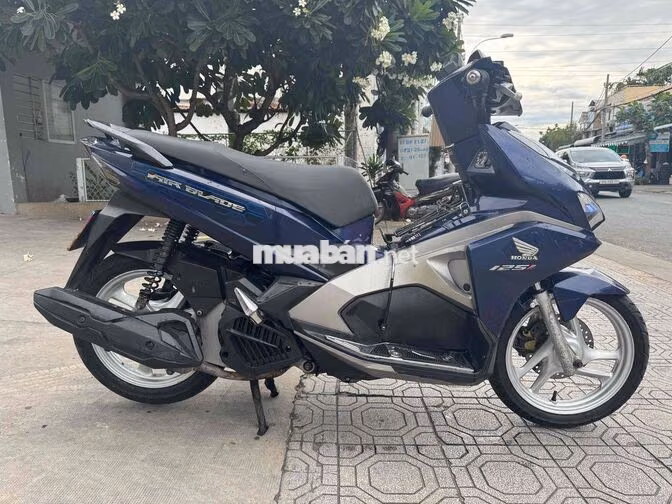 Honda Air Blade 2017 Xanh đen