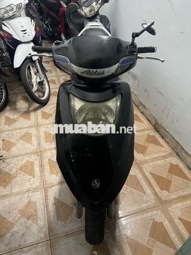 SYM Attila Chân bấm  màu Đen Biển Số Tp