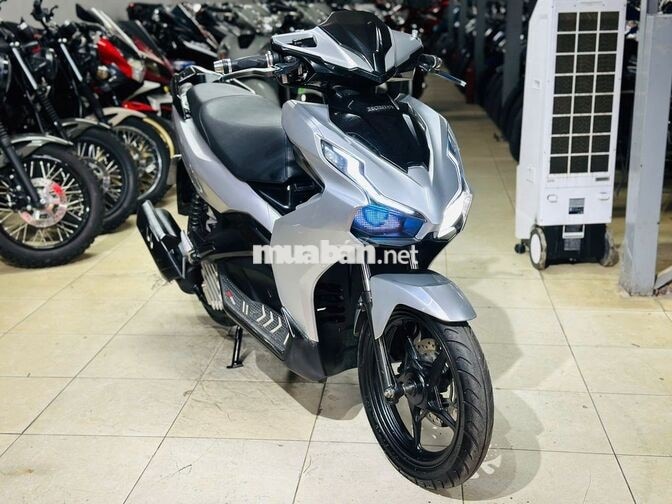 XE MÁY THỊNH PHÁT- AIR BLADE 125 ĐEN BẠC ĐỘ SẴN 