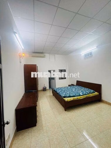 💰💰 TRỆT LẦU 2PN rộng 3WC (4❌17m) - HẺM 276/ THỐNG NHẤT, P16, GV