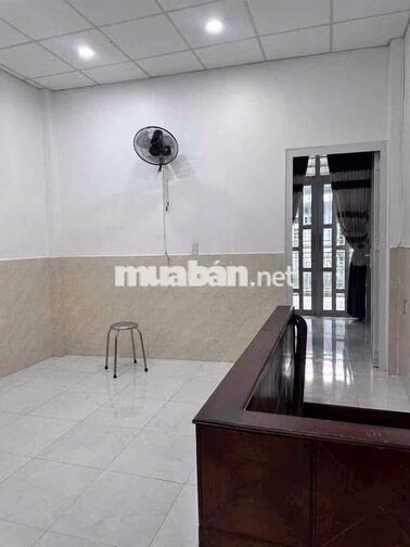 Cho thuê nhà xuân thới đông 7tr/ tháng 3pn , 2wc có nội thất
