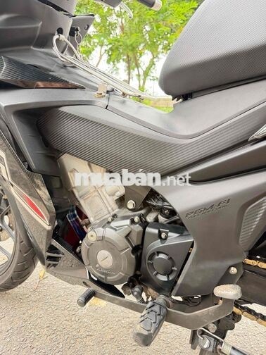 Winner V1 2018 Đen BSTP chính chủ bao kí