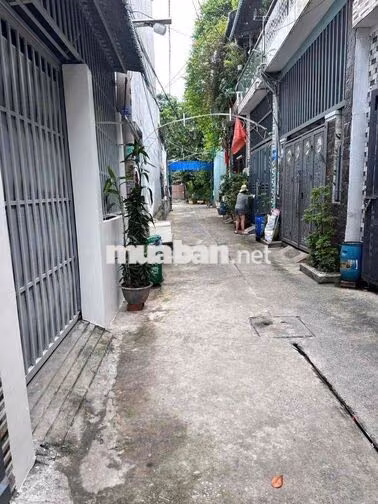 Cho thuê nhà xuân thới đông 7tr/ tháng 3pn , 2wc có nội thất