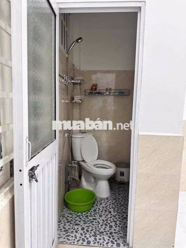 Cho thuê nhà xuân thới đông 7tr/ tháng 3pn , 2wc có nội thất