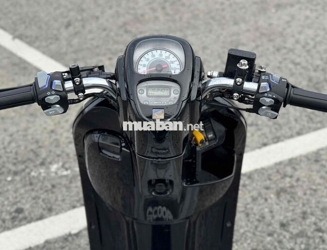 Honda Scoopy hàng bỏ mẫu 9chủ zin đẹp