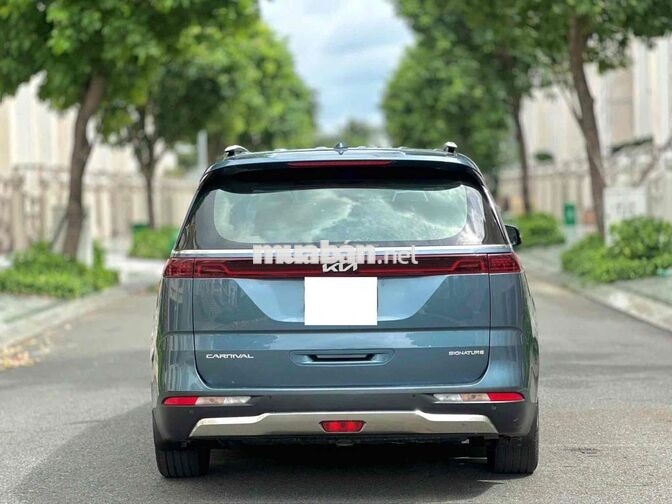 Kia Carnival Signature 3.5L 2023  77.000 km