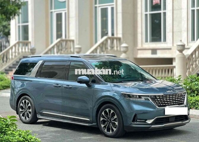Kia Carnival Signature 3.5L 2023  77.000 km