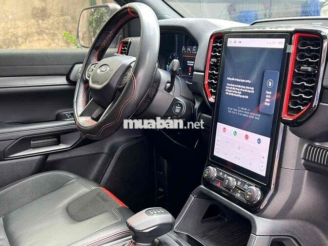 ✅ Ford Raptor 2025 Trắng 18.000km