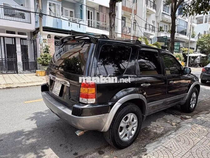Ford Escape 2004 Tự động Đen