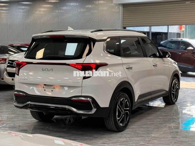 Kia Carens 7 chỗ màu Đỏ