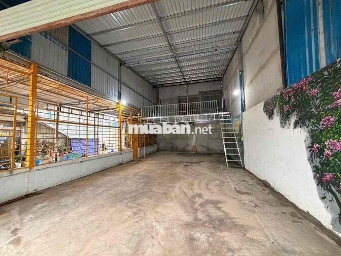 cần cho thuê mặt bằng như hình