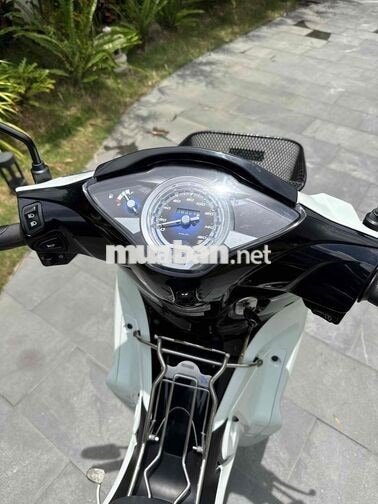 Future 125 Trắng zin chuẩn odo 8300 km Hỗ trợ góp