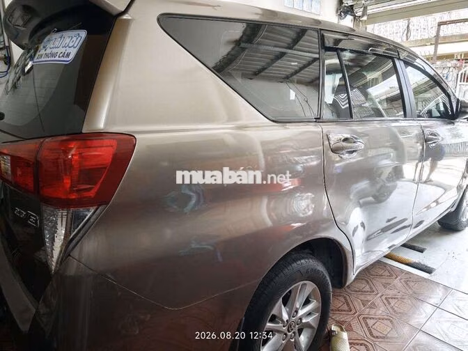 Toyota Innova E 2019  Nâu vàng 76.557 km
