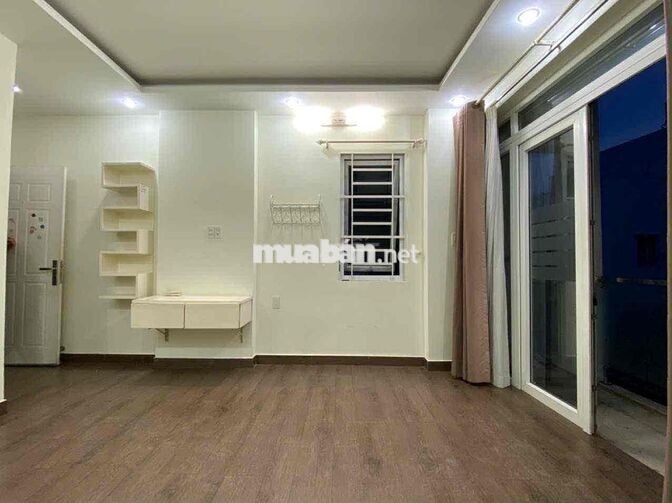 full nội thất đầy đủ giường bếp máy lạnh máy giặt