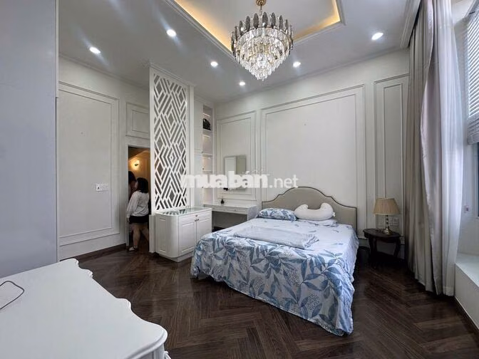 CHO THUÊ BIỆT THỰ LIỀN KỀ TẠI PHÚ MỸ HƯNG - DT 378M2- GIÁ 65 TRIỆU/TH