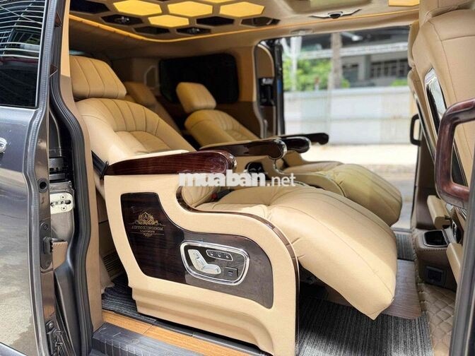 ✅ Ford Tourneo Limousine 2019 Xám 71.000km
