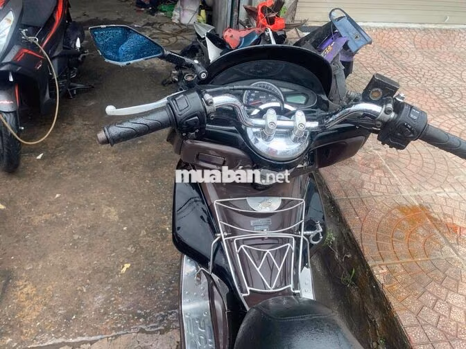 Honda PCX Nâu đen