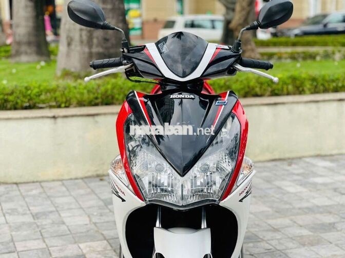 Honda Air Blade 110cc màu Đỏ, Trắng, Đen