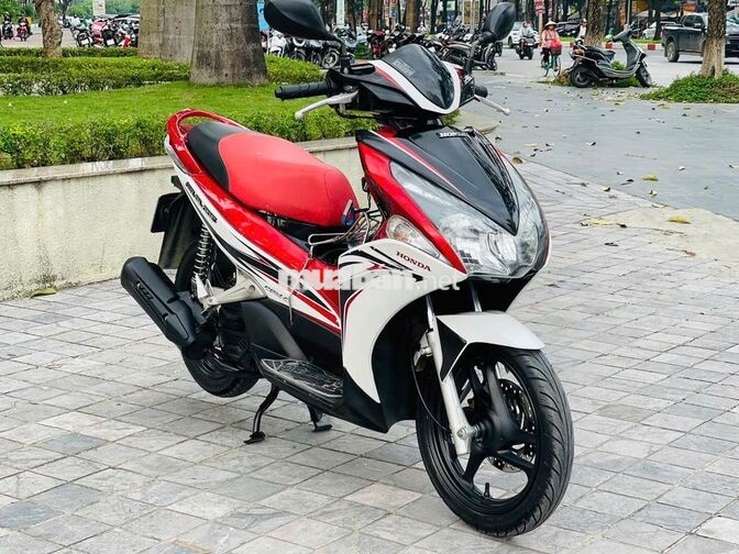 Honda Air Blade 110cc màu Đỏ, Trắng, Đen