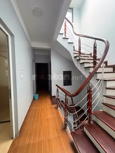 CHO THUÊ NHÀ RIÊNG VĂN CAO – BA ĐÌNH | 68M² × 5 TẦNG | 20 TRIỆU/THÁNG