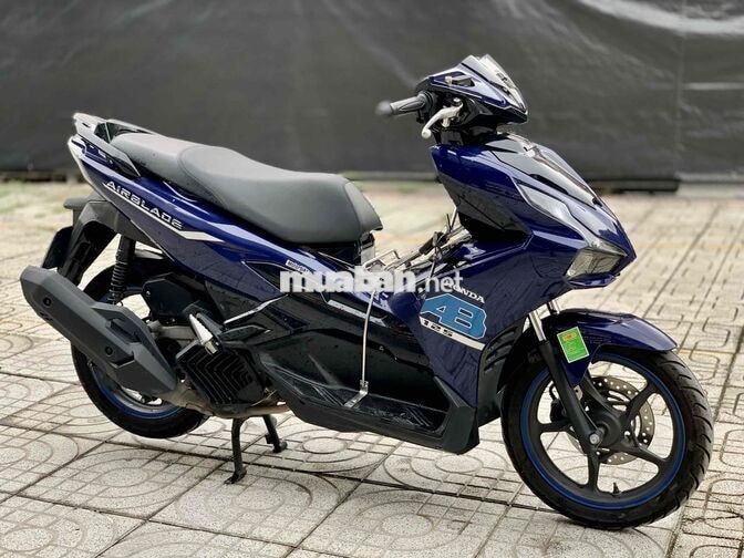 Honda Air Blade 125 4Val 2024 Keo Nguyên Chiếc