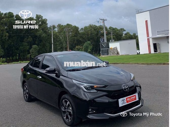 Toyota Vios 2025 1.5G CVT Đen 4000 km