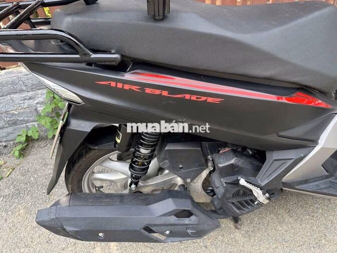 Honda Air Blade 125 Đen phuoc RCB
