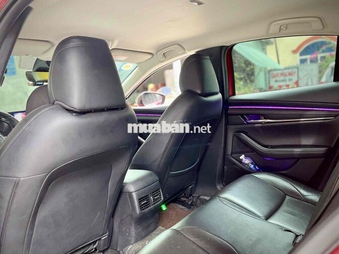 Mazda 3 Luxury 2021 Đỏ pha lê 26.000 km