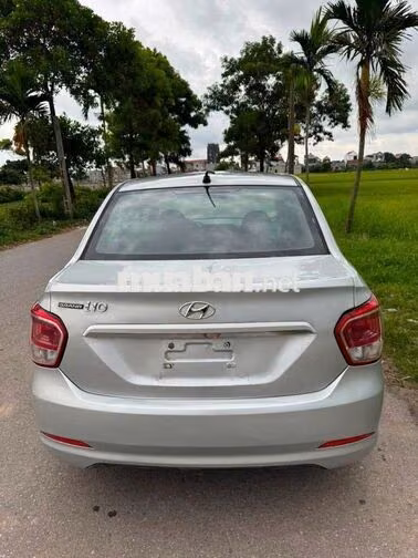 Hyundai Grand i10 2015 Số sàn Bạc