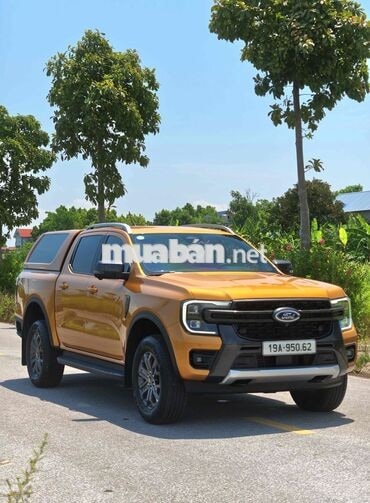 Ford Ranger Wildtrak 2026 4x4AT Vàng
