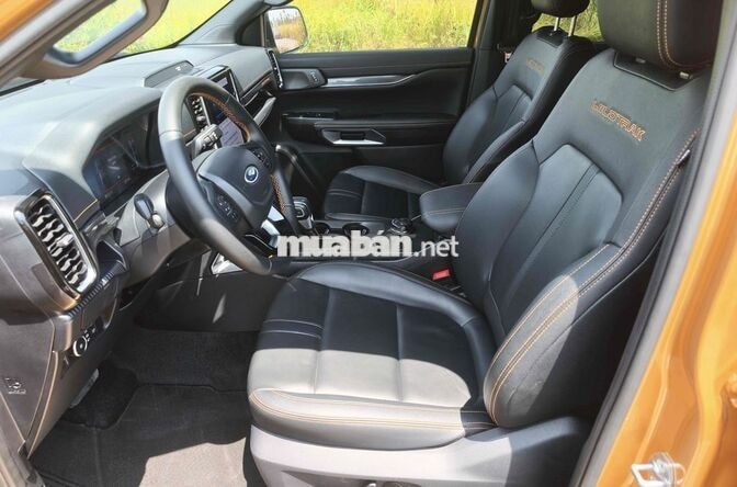 Ford Ranger Wildtrak 2026 4x4AT Vàng